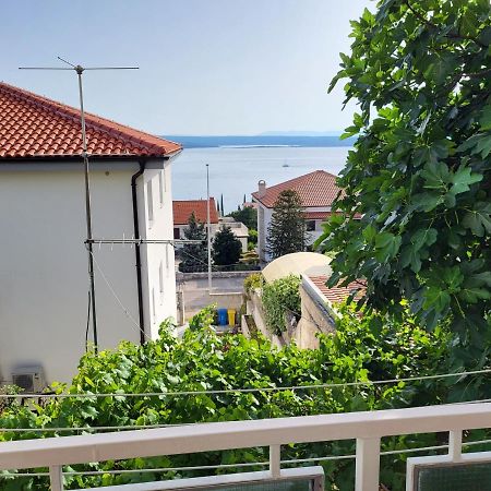 Appartement 11 Ulica Drage Gervaisa à Crikvenica Extérieur photo