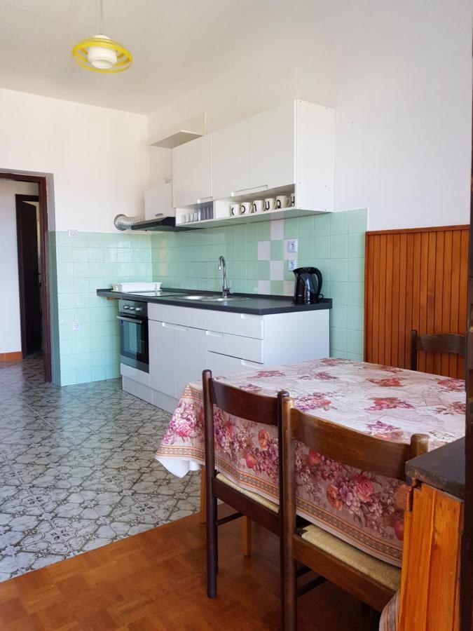 Appartement 11 Ulica Drage Gervaisa à Crikvenica Extérieur photo