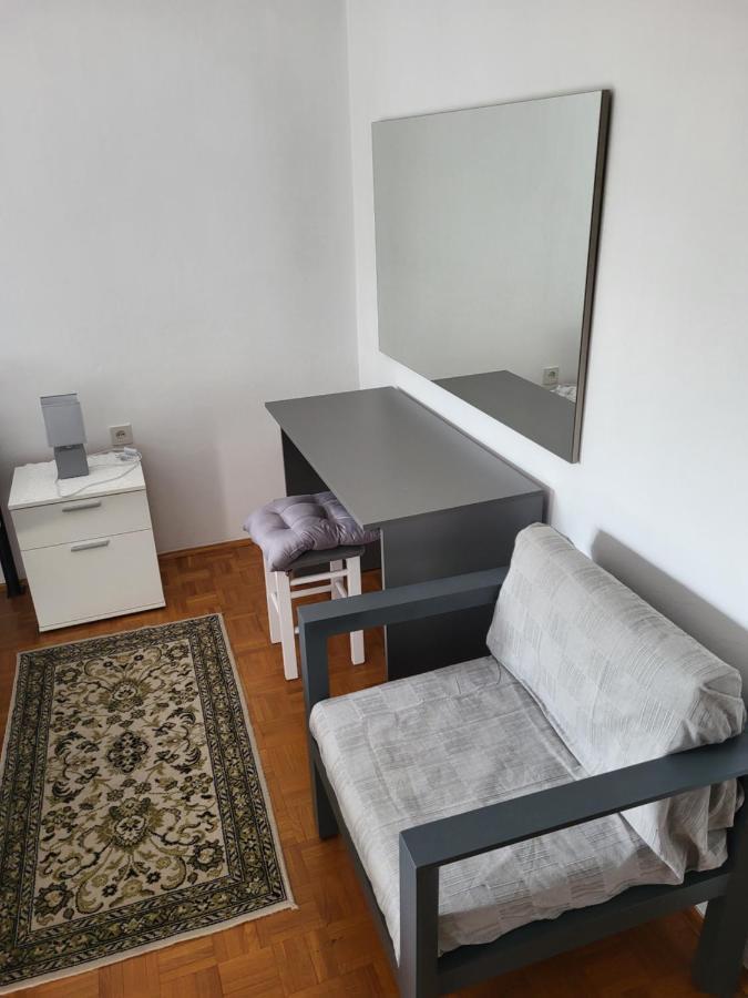 Appartement 11 Ulica Drage Gervaisa à Crikvenica Extérieur photo