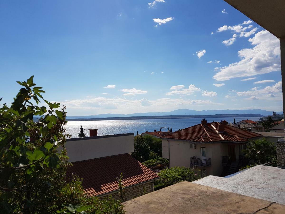 Appartement 11 Ulica Drage Gervaisa à Crikvenica Extérieur photo