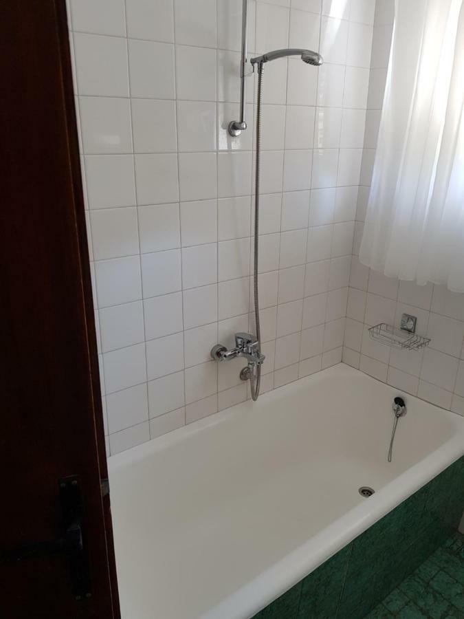 Appartement 11 Ulica Drage Gervaisa à Crikvenica Extérieur photo